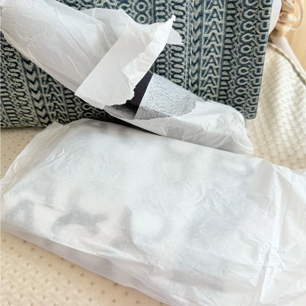 Marc Jacobs Sun Faded Denim Tote Bag - Picture 7 of 11
